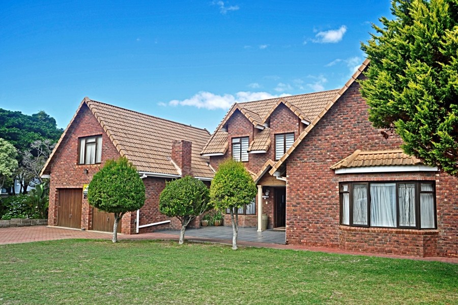2 Bedroom Property for Sale in Hersham Western Cape
